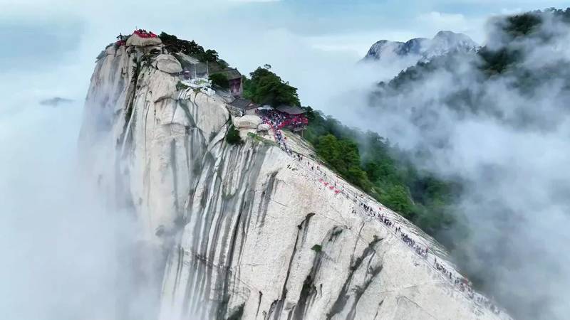 华山